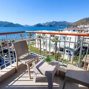 Asli Marmaris