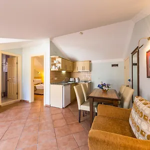 Lighthouse Hotel apartamentowy